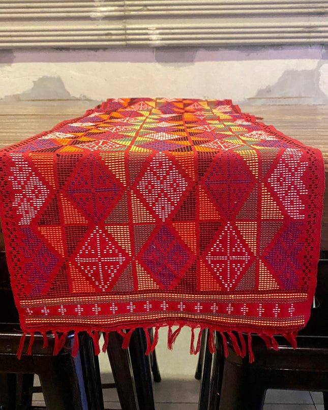 Luid Lokal Handwoven Yakan T'nalak Tennun Traditional Table Runner Abaca Textile