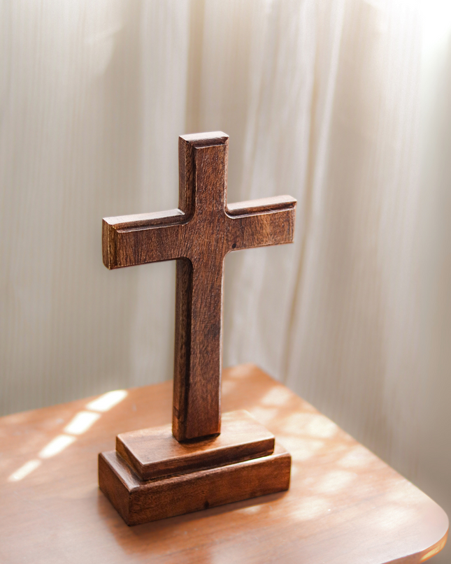 [Pre-order] Luid Lokal Cross Tabletop Standing Display Altar Prayer Room Acacia Wood