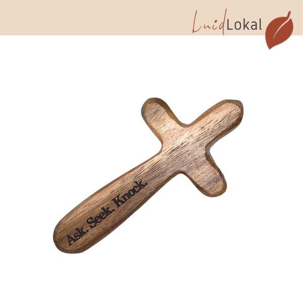 Luid Lokal Holding Comfort Praying Cross Acacia Wood Craft Personalized