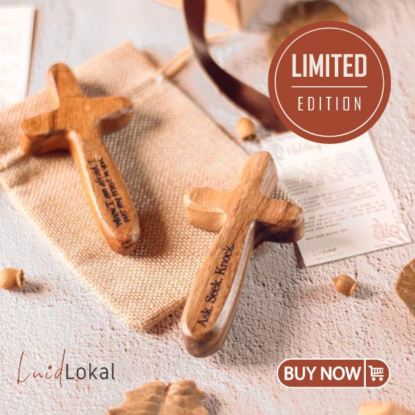Luid Lokal Holding Comfort Praying Cross Acacia Wood Craft Personalized