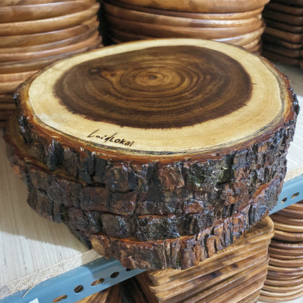 Luid Lokal Rustic  Log Slice with Natural Bark 5 sizes Acacia Wood